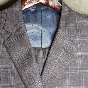 Hart Schaffner Marx grey windowpane 2 piece suit